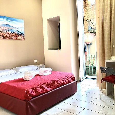 Bed and Breakfast Vesuvius Terminal à Naples Extérieur photo