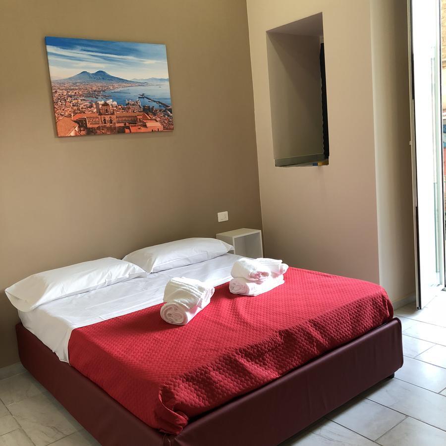 Bed and Breakfast Vesuvius Terminal à Naples Extérieur photo