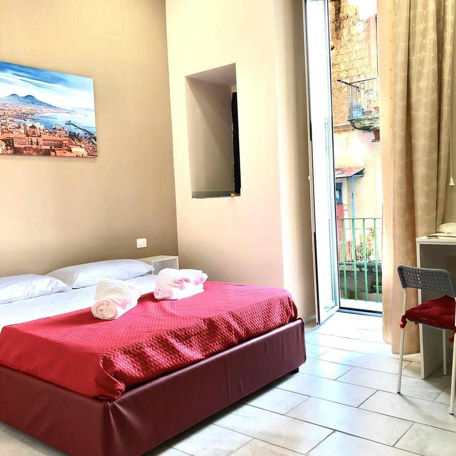 Bed and Breakfast Vesuvius Terminal à Naples Extérieur photo