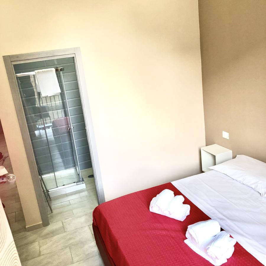 Bed and Breakfast Vesuvius Terminal à Naples Extérieur photo