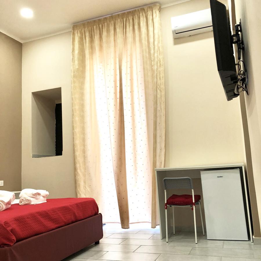 Bed and Breakfast Vesuvius Terminal à Naples Extérieur photo