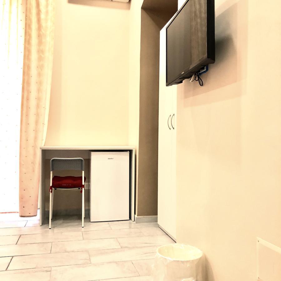 Bed and Breakfast Vesuvius Terminal à Naples Extérieur photo