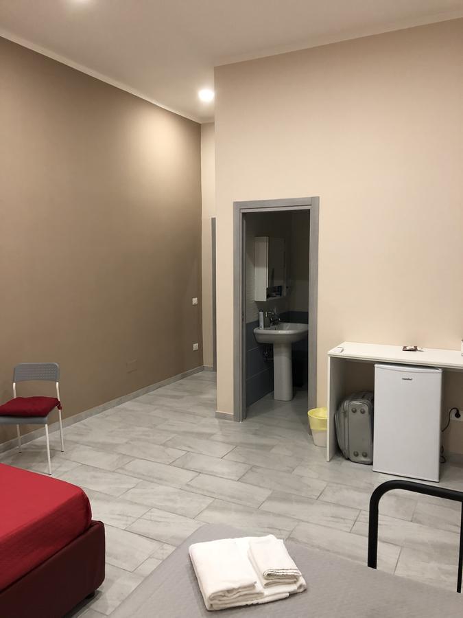 Bed and Breakfast Vesuvius Terminal à Naples Extérieur photo
