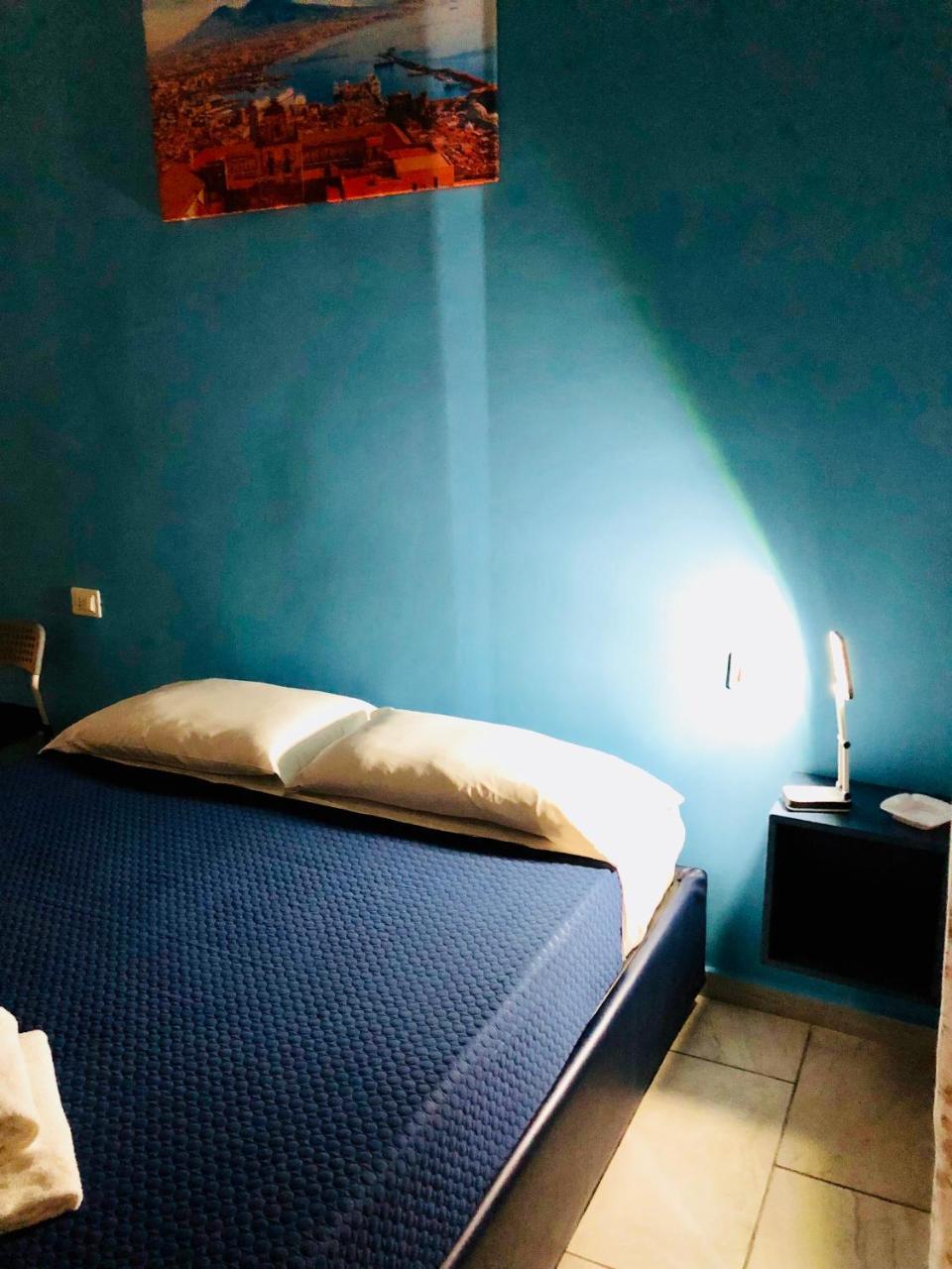 Bed and Breakfast Vesuvius Terminal à Naples Extérieur photo